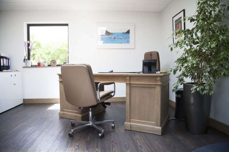 Pukka Pies Office